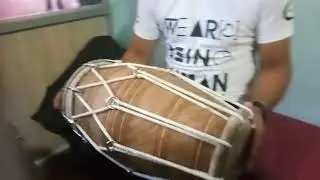 Super fast dholak player new style by lovely brar dholak made by Chet ram Gill dholak 9888303415
