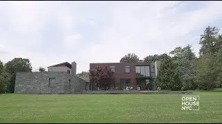 A Modern Home Inspired by Philip Johnson