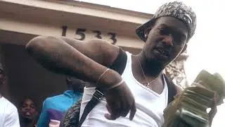 Tekashi - NukeBizzle Ft. Trizi (Shot By @SWIZZIMATIC)