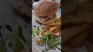 Zeit f&uuml;r Chickenburger #chickenburger #burger