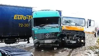 Best truck crashes, truck accident compilation 2015 Part 15