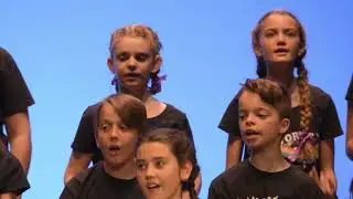 CORO CHAMIMUSIC  COLEGIO  HNOS  AMORÓS