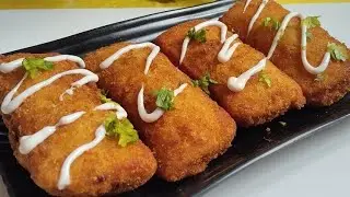 How to make crispy chessy paneer puff at home |