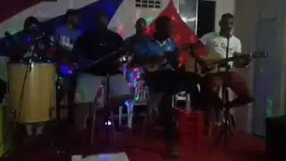 Grupo Sorrir Pra Mim ( samba de roda)