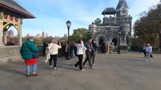 Walking to Belvedere Castle | Central Park&rsquo;s Most Beautiful Viewpoint