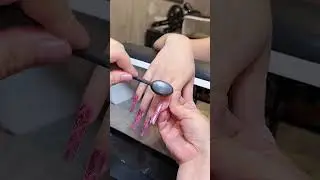 The decompression moment of doing nails#nail #decompression #diynail #nailart#crazynails#naildesign
