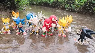 Sonic the hedgehog action figure :Sonic/knukles/Super sonic/Prime/Jaks/Were hog/Tails/Super shadow