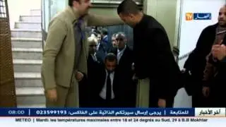 وزير الصحة عبد المالك بوضياف معلق في المصعد