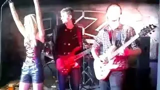 Singonia - Venus (Theatre of Tragedy cover) (2013-01-26, Live @ Ozz Underground)