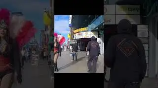 Do you like walking Strip? #WalkingTour, #CityWalks, #ExploreOnFoot, #PedestrianView