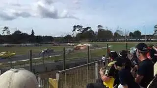 Central Muscle Car Crash - Pukekohe 14/04/13