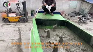 Tuấn Tài trộn đảo bê tông bằng xe trộn bê tông lô nằm bồn thủy lực ra sản phẩm bê tông thương phẩm
