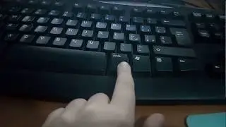 Come mettere la parentesi graffa sul computer