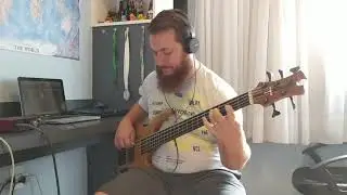 Indiferença (Bass cover) Tobias Growler