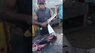 Miner Carp Fish Cutting in Fish Market 🐟