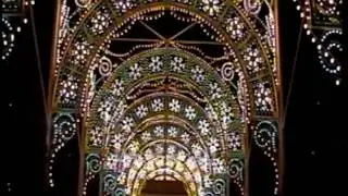 Carol of the Bells [Lights of Winter, EPCOT Center (w/ tripod)]