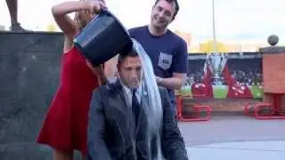 IAN IRVING. ICE BUCKET CHALLENGE. JMC FOUNDATION.