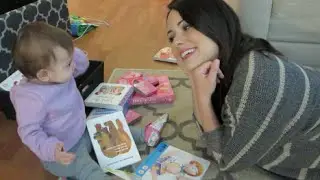 FALANDO COM AS MÃOS - Flavia Calina