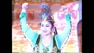 Uyghur Dance--Reyhan Abliz: The Stars Illuminating the Sky