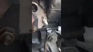 om648 Oil Feed Fitting