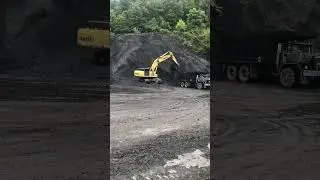 Loading and pushing some coal ky
