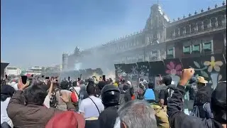 Clashes in front of government palace during Gen Z march against President Sheinbaum | AFP