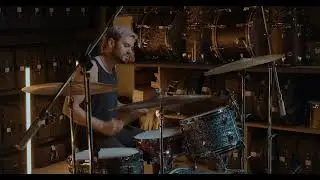 Rogers Cleveland Series Sky Blue Onyx Kit and Red Sparkle Dyna-Sonic 5x14