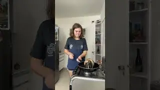 Ela come rato?