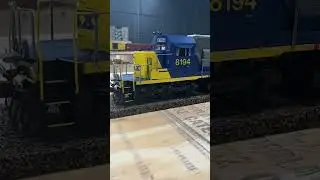 Unboxing SD40-2