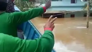 Kerala floods SDPI team saving the life of people