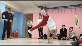 Мастер класс от bboy shatil г.Волжский для учеников Inkognito crew & Beat Nuts