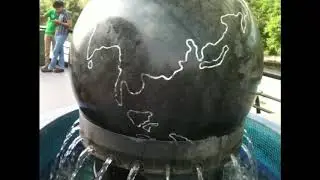 Kugel Fountain with demonstration of table tenis ball with ball pen cover