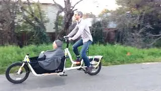 Yuba Supermarch&eacute; cargo bicycle - Carrying an adult passenger