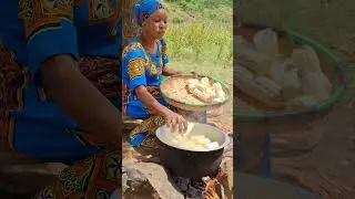 African Village Mom Cooks Delicious Village Breakfast#africanvillagelife #villagecooking#Shorts