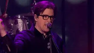 Weezer - Can't Knock The Hustle (Live from Dick Clark's New Year's Rockin' Eve)