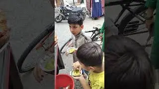 golgappe lover kid's #golgappa #kids #foodie #masumiyat #bachpan #new #trending #shortvideo