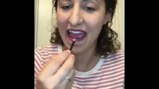 How to apply LipSense color, Glossy Gloss & Matte Gloss
