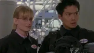 Quasar Quest Part 1 - Leo meets Kendrix | Lost Galaxy | Power Rangers Official