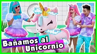 UNICORNIO MÁGICO CAMBIO DE LOOK / SHOW PIEDRA PAPEL O TIJERA / MINDY BAÑA AL UNICORNIO