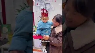 小十斤宝贝一周岁啦，迎接你人生第一个周岁。一周一岁一生无忧，一岁一礼一寸欢喜。祝宝贝平安喜乐，茁壮成长，所念皆所愿#周岁快乐我的小宝贝 #海哥量地球