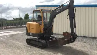 VOLVO EC25 2.5 TON MINI DIGGER