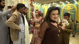 Madam Tania Dance perfomance By Masti With Manoo