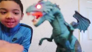 UNBOXING SMOKE BREATHING BLUE ICE DRAGON