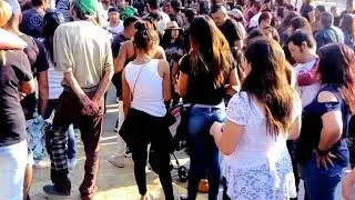 Banda bostik ecoparque col la presa exceso de droga