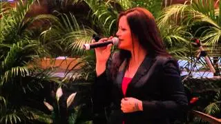 Indian Summer Showcase: Amy Hānaiali'i' Gilliom