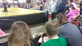 Sicend dives out onto SNOT at UCW's 10th Anniversary Show!