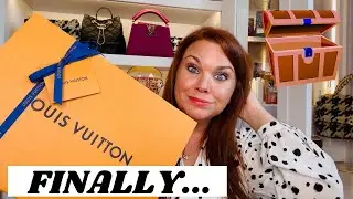 UNBOXING my HAND PAINTED LOUIS VUITTON TRUNK! 40th BIRTHDAY HAUL, chatty unboxing.