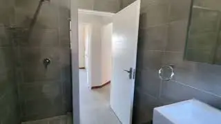 Oustanding 2 Bedroom Duet in Wildlife Estate.