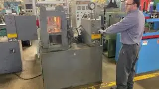 At Auction: MODERN MODEL 1A-100 100 TON HYDRAULIC HOBBING PRESS
