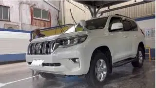 This is the way we wash our Toyota Prado ourselves in a Wash Plaza in Japan.